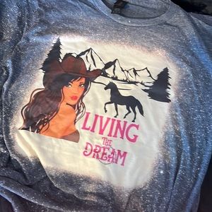 Hoodie or tshirt. New